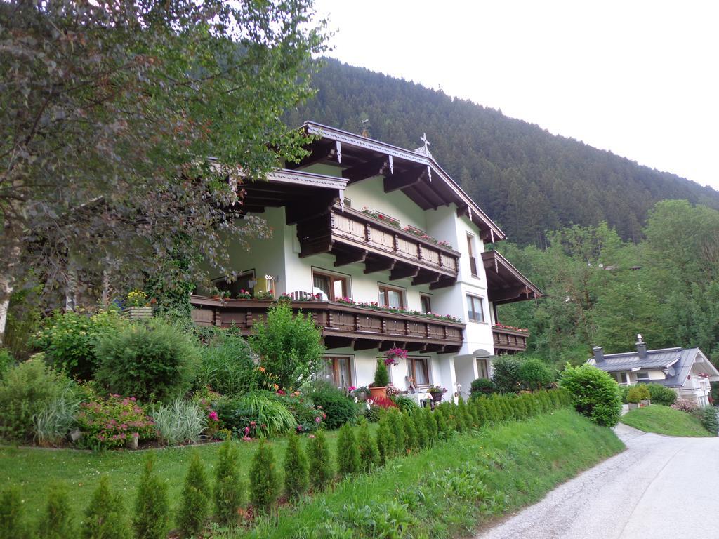 Haus Oblasser Finkenberg Exteriér fotografie